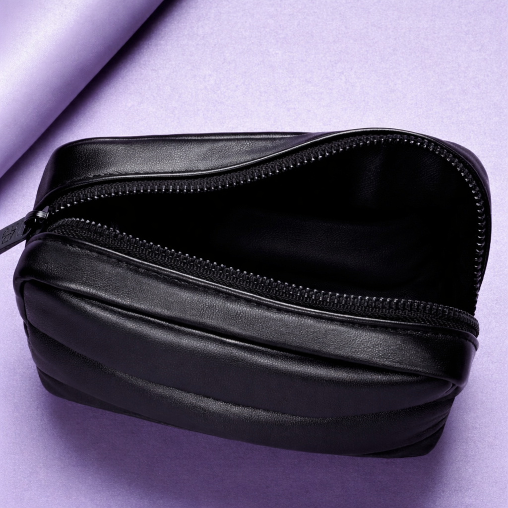 Nars leather cosmetic pouch ( No products included )