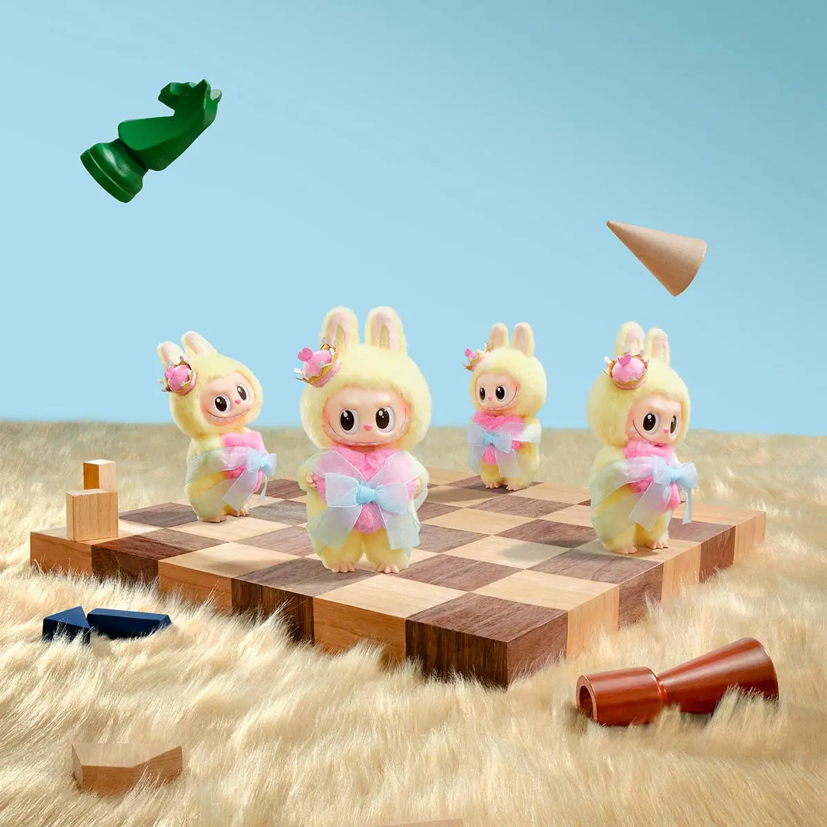 THE MONSTERS Let's Checkmate Series-Vinyl Plush Hanging Card-AUTHENTIC WITH RECEIPT- SUPER LIMITED EDITION