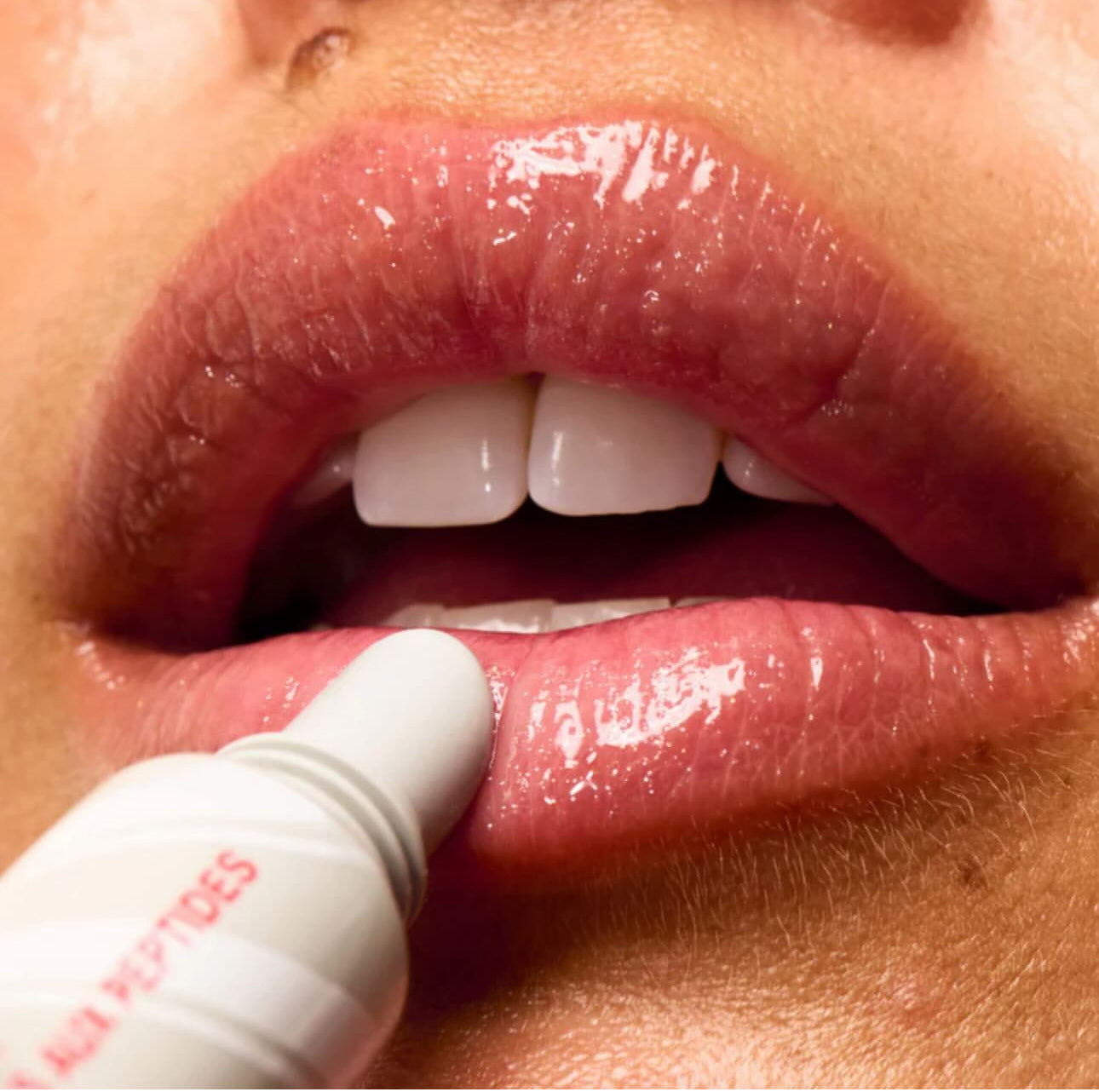Peptide Lip Treatment β Peppermint Glaze