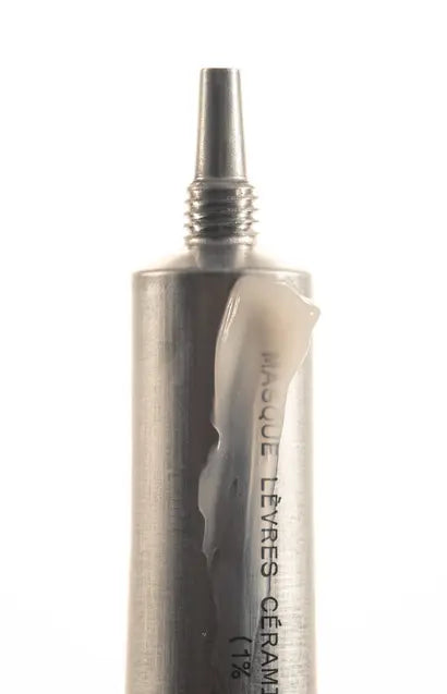 L72 - Repairing Lip Mask
1% Ceramides + Hyaluronic Acid- Very powerful
