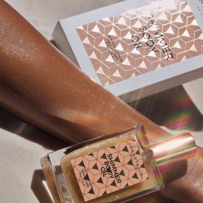 Shimmer body oil