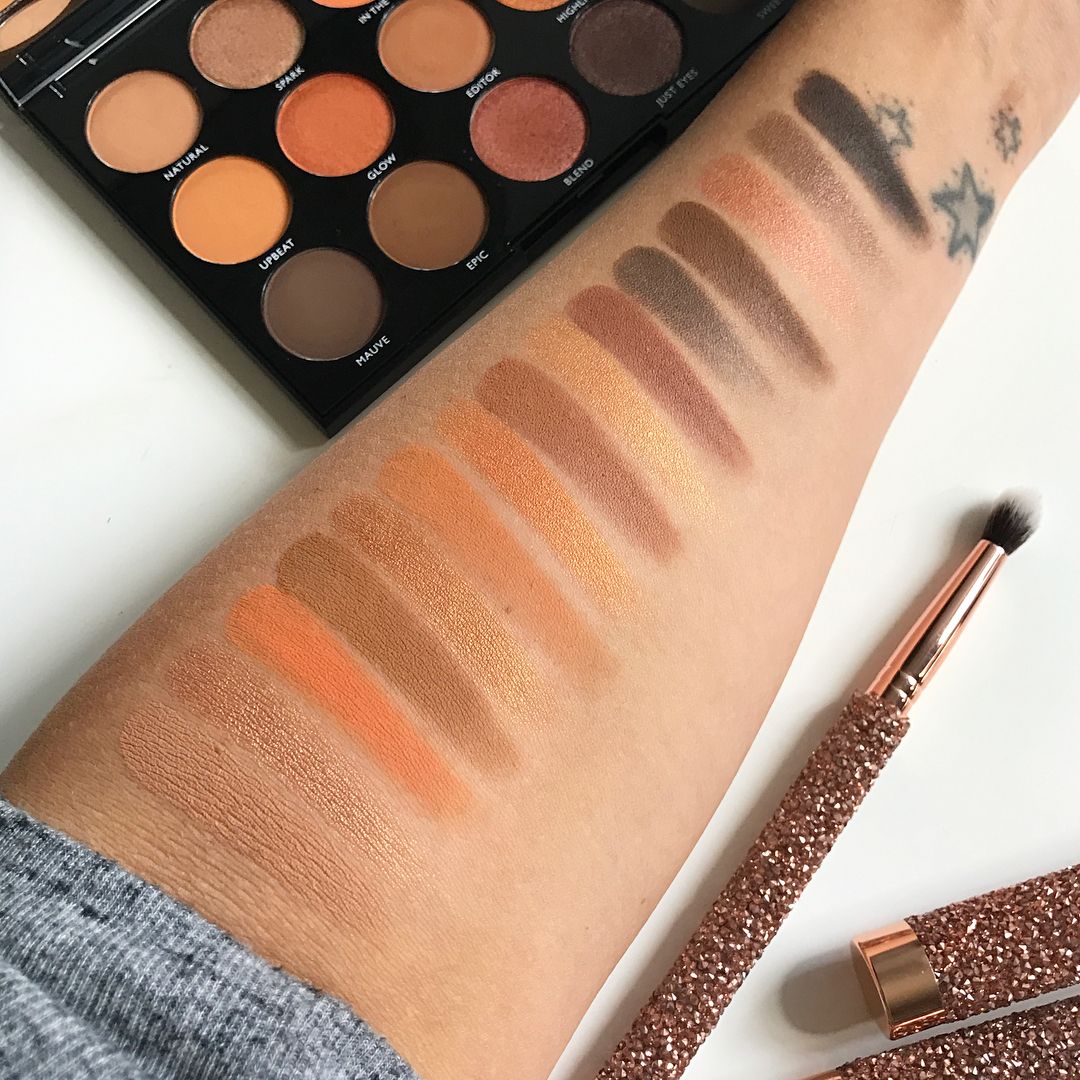 15D Day Slayer eyeshadow palette