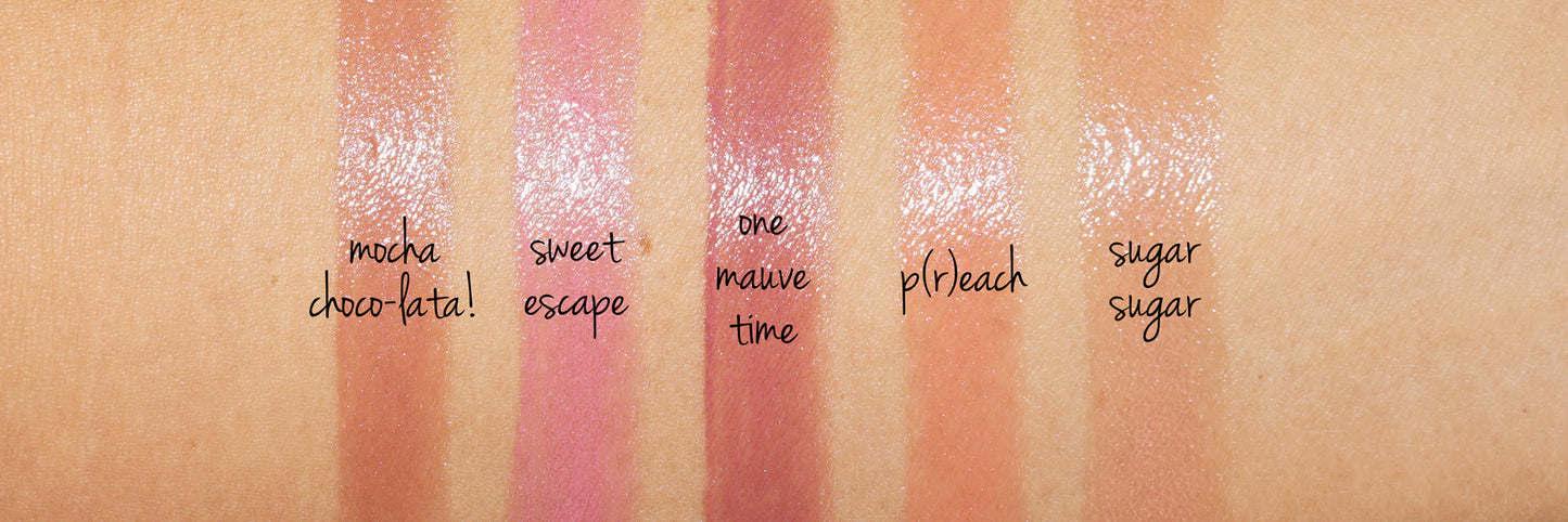 Enamored Hydrating Lip Gloss Stick - P(r)each 560