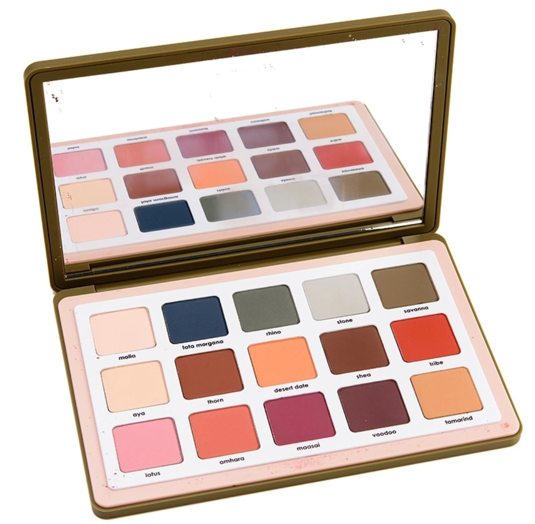 Safari eyeshadow palette