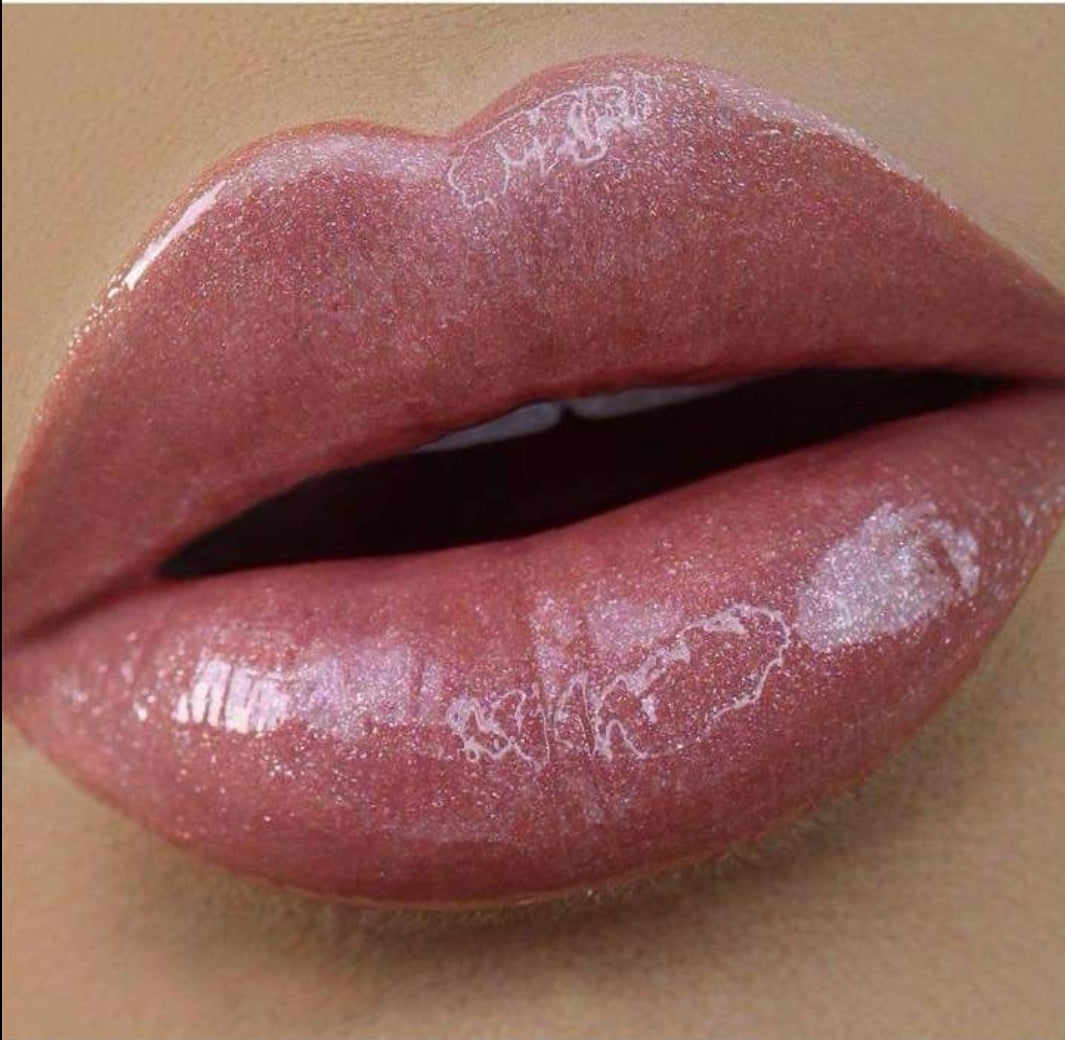 Damn girl gloss