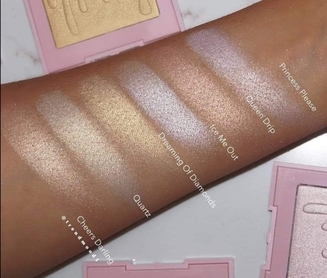 CHEERS DARLING KYLIGHTER ILLUMINATING POWDER