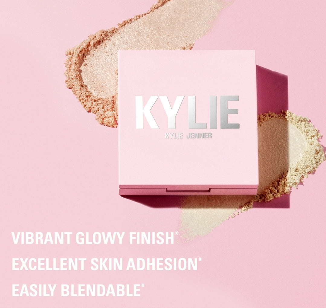 CHEERS DARLING KYLIGHTER ILLUMINATING POWDER