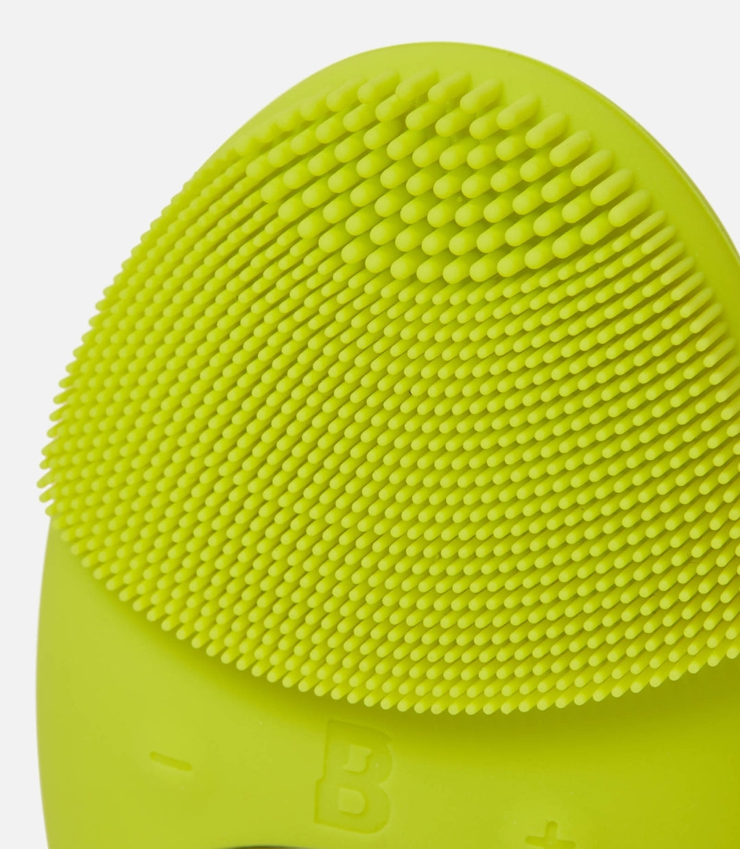 THE FACIAL CLEANSING BRUSH