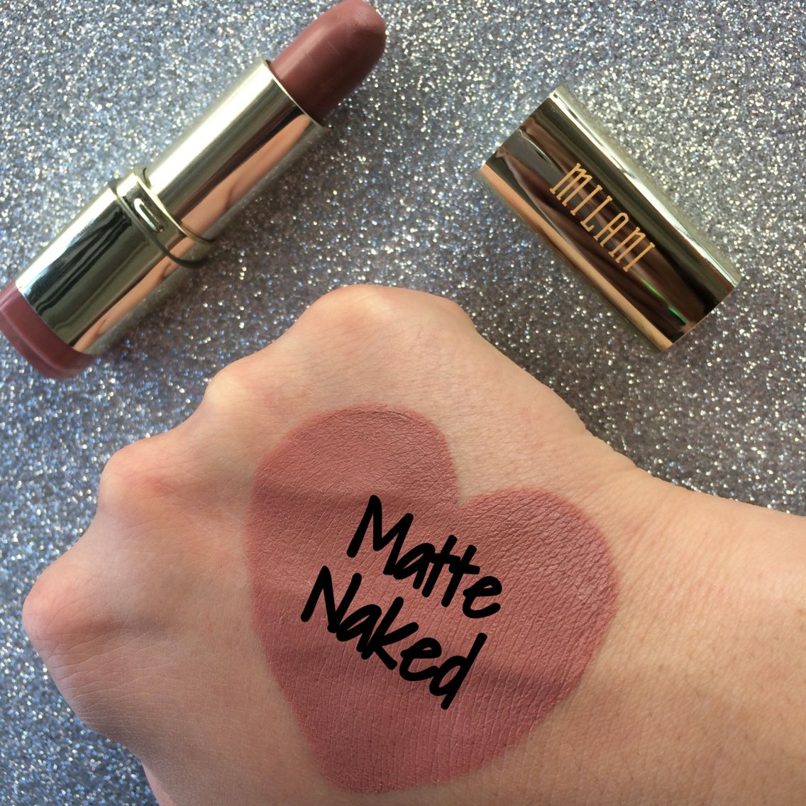 Color statement - matte naked lipstick