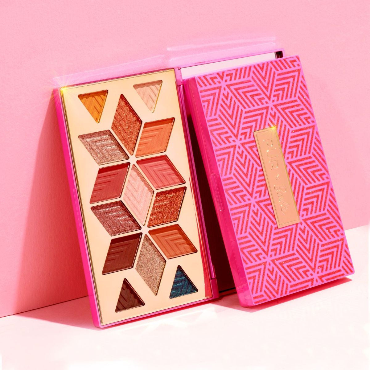 PÜR X Barbie™ Endless Possibilities II Signature 15-Piece Eyeshadow Palette