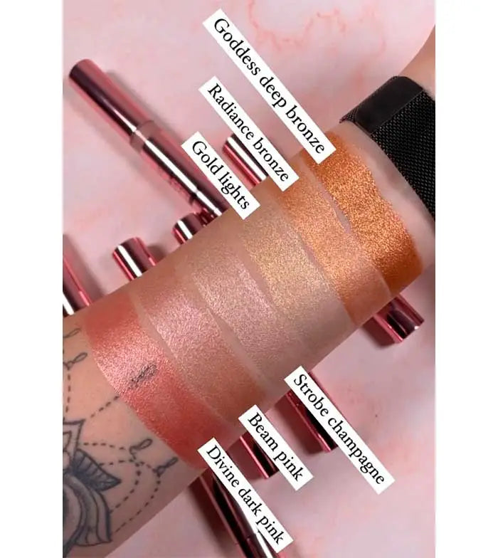 Makeup Revolution Bright Light Highlighter Strobe Champagne