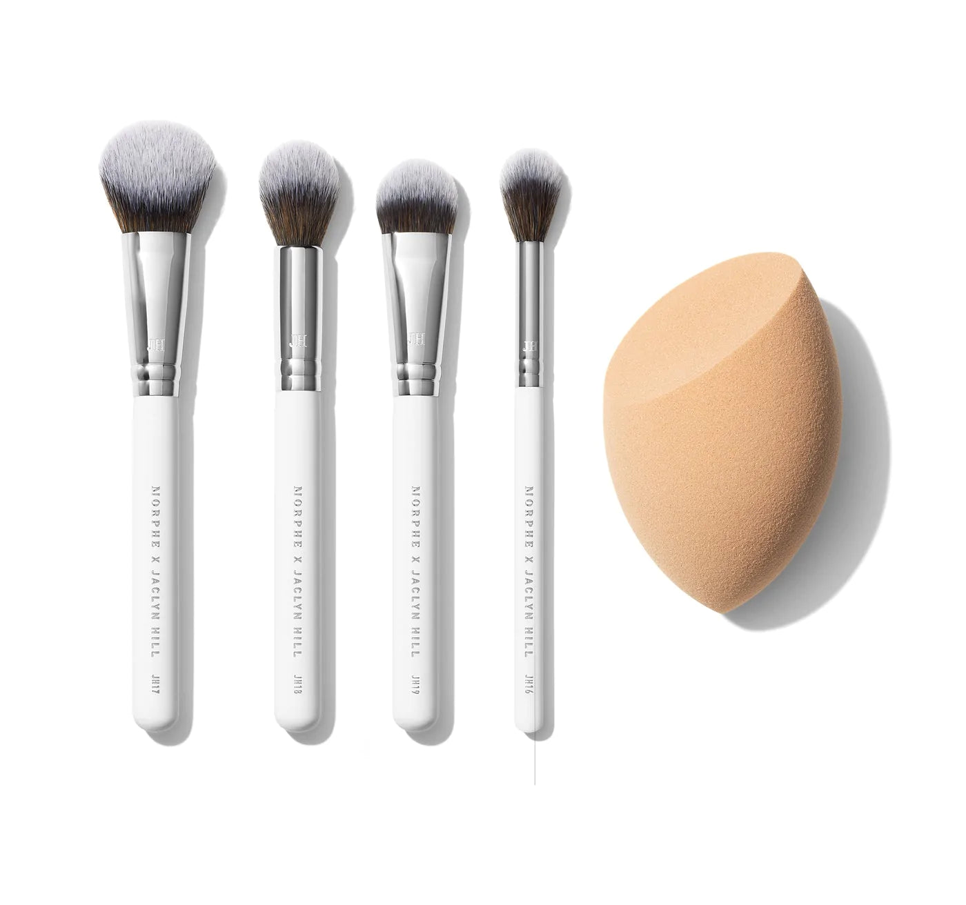 MORPHE X JACLYN HILL THE MASTER BRIGHTENING BRUSH COLLECTION- comes with a silver pouch