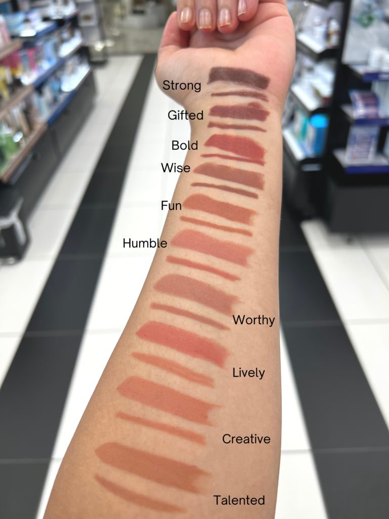 Lipliner & Lipstick