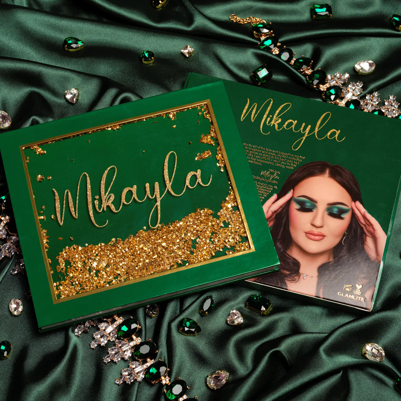 MIKAYLA PAHT TWO X GLAMLITE 30 COLOR PALETTE