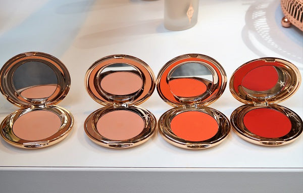 MAGIC VANISH - Corrector and cream blush