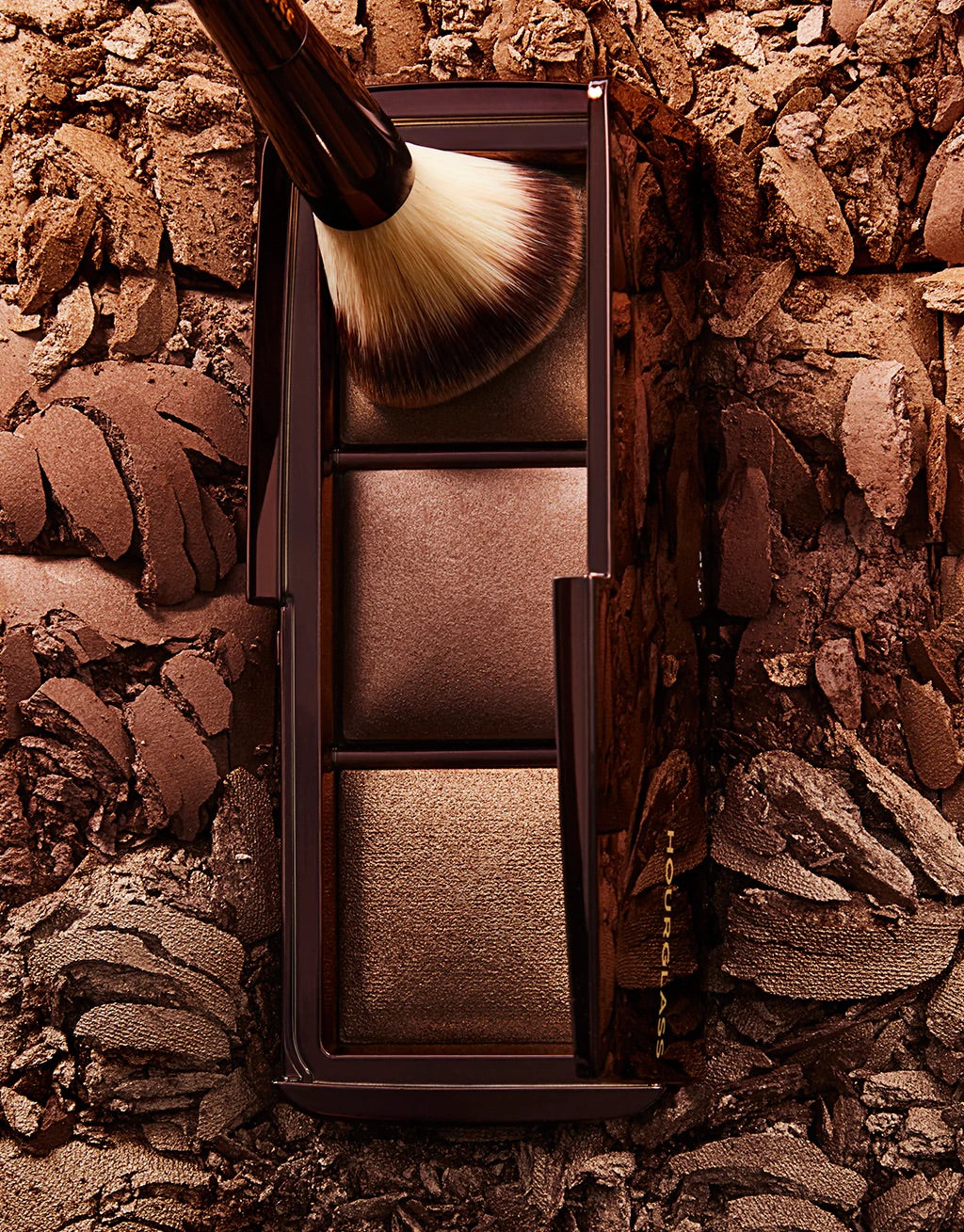 Ambient contouring & bronzing palette ( volume 3 )