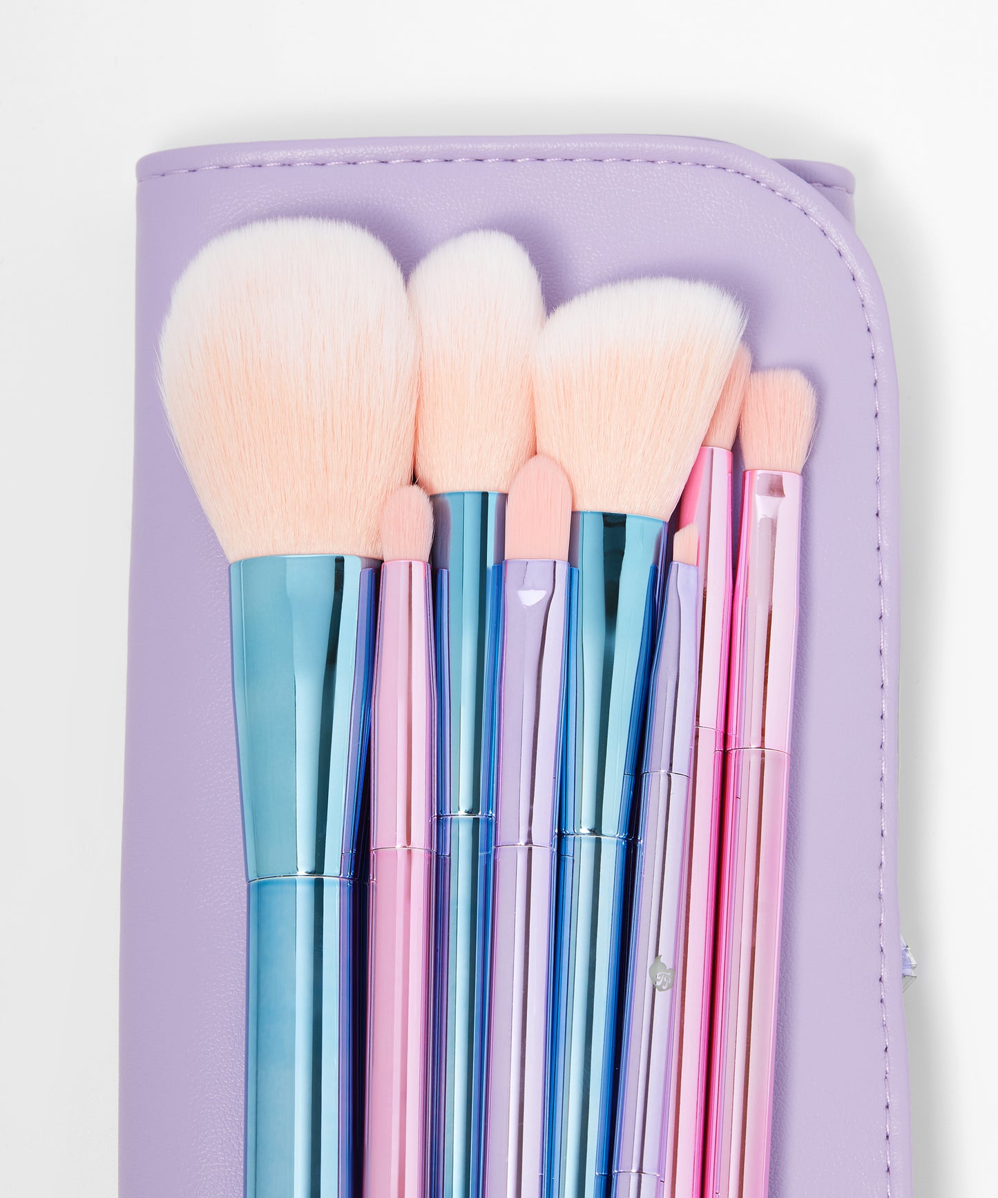 BH COSMETICS X IGGY AZALEA THE TOTAL PACKAGE 8 PIECE FACE & EYE BRUSH SET