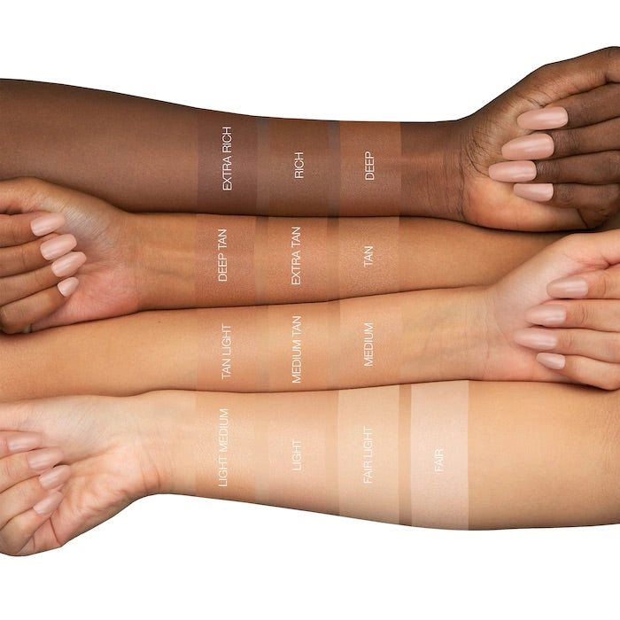 GloWish Luminous Pressed Powder Foundation