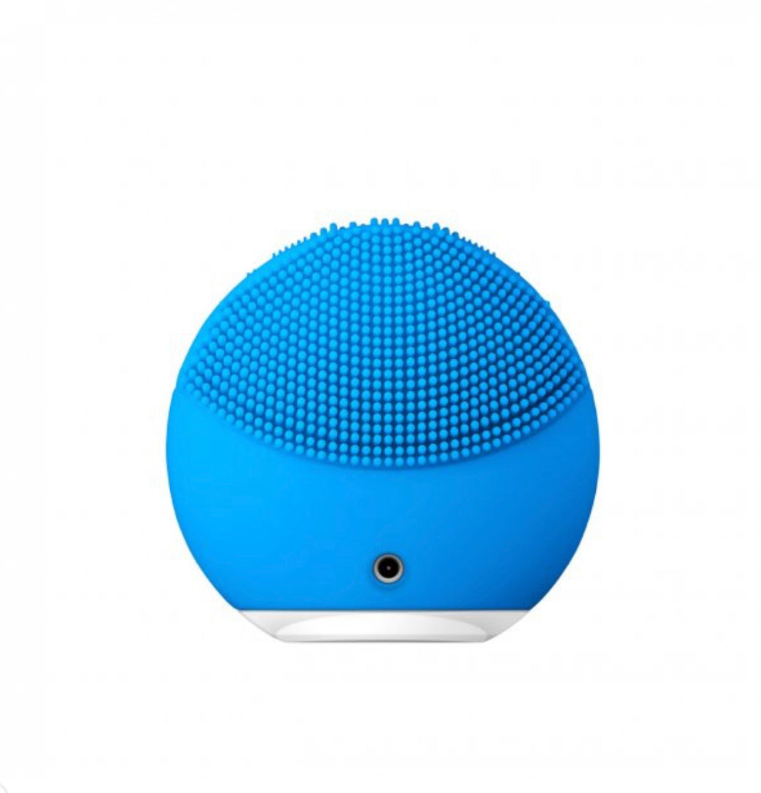 FOREO LUNA™ mini 2 Facial Cleansing Device Aquamarine