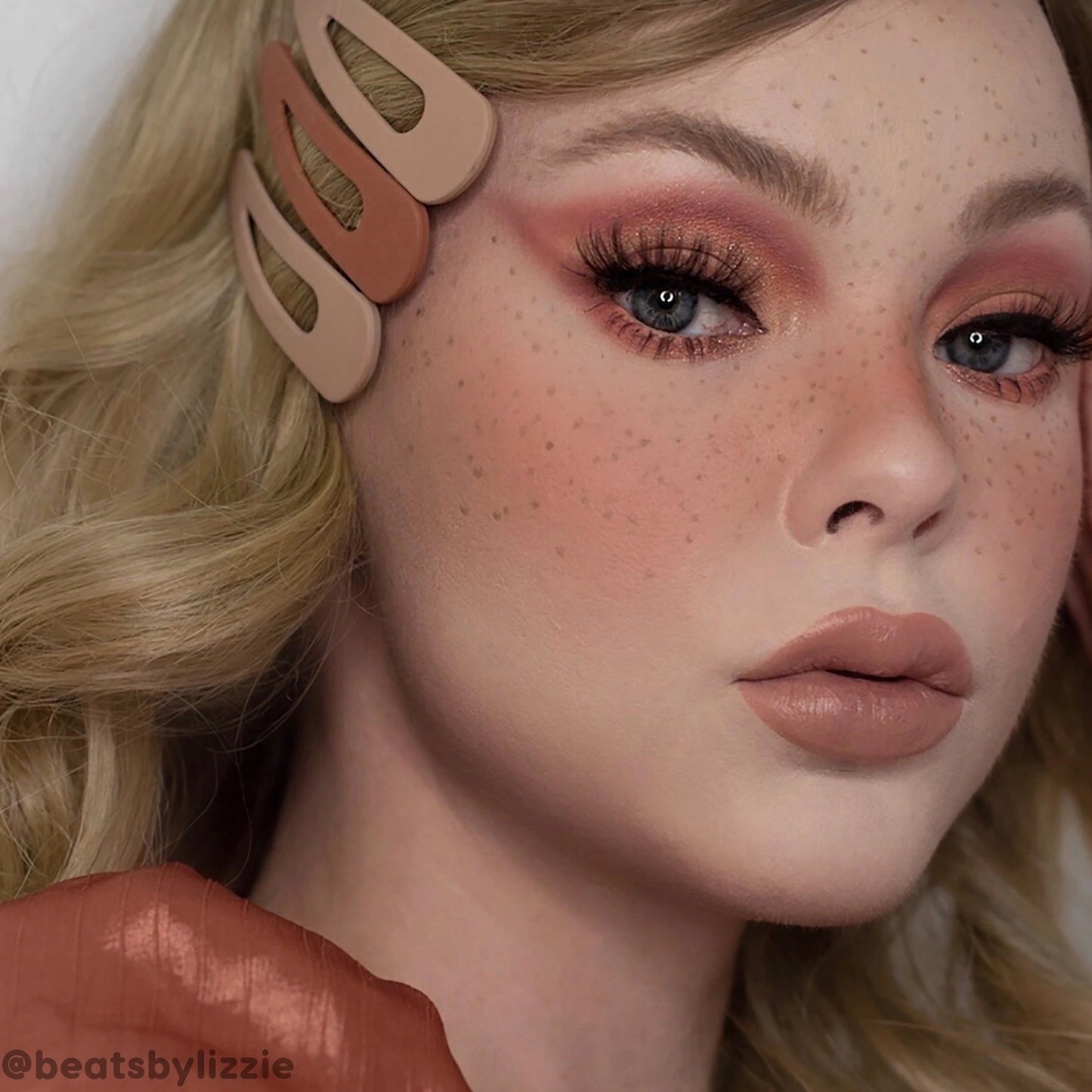 Freck pen - Soft brown