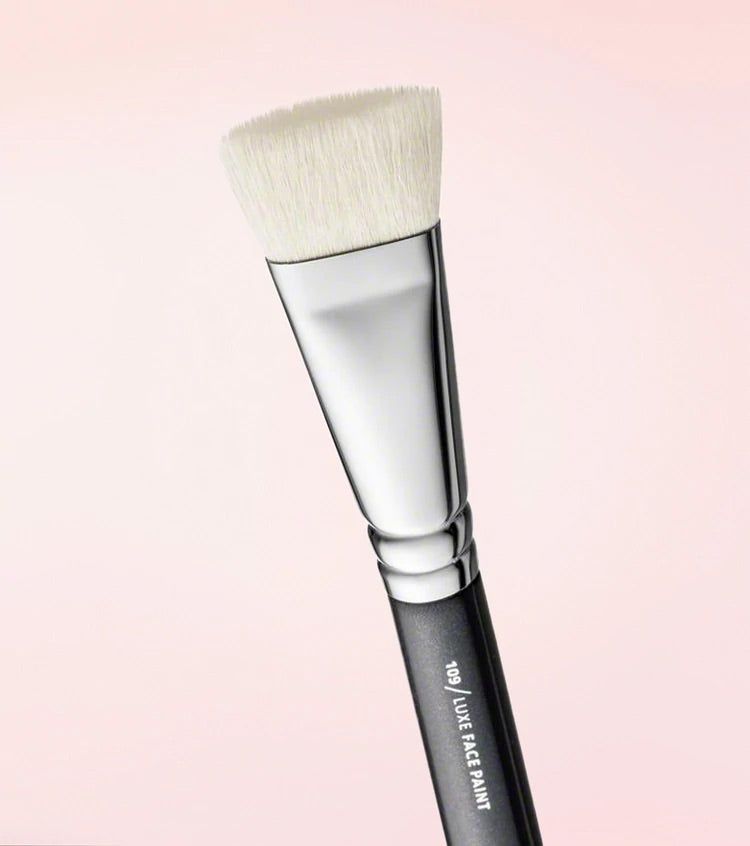 109 Luxe Face Paint Brush