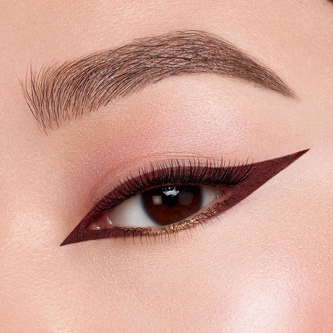 MATTE PLUM GEL EYELINER PENCIL-EXTRA CREAMY + VIBRANT COLOR