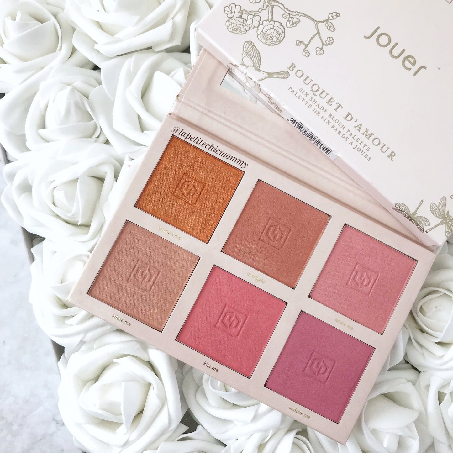 Bouquet d'amour blush palette