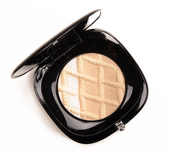 Close-UP Luminizing powder