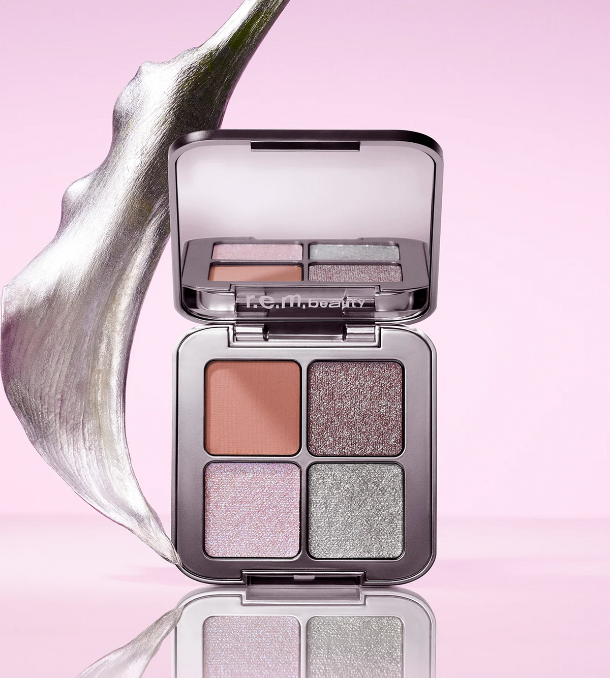 sweet dreams eyeshadow quad-FEMBOT FATALE