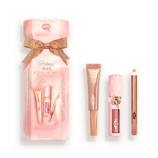 PILLOW TALK ICONIC LIP AND CHEEK KIT
LIP & CHEEK CRACKER