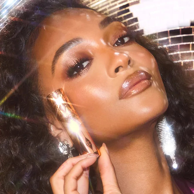 SUPER NUDES SPOTLIGHT LIP AND CHEEK KIT (97$Value)