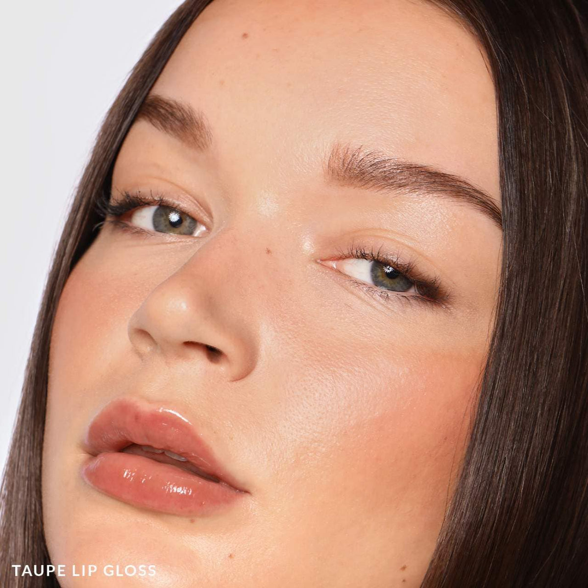 Lip Gloss with Hyaluronic Acid - Taupe - light, cool brown