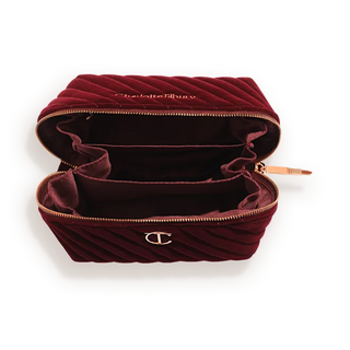 MAKEUP BAG OF DREAMS
MEDIUM