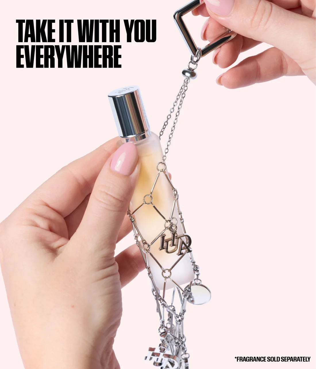 HUDA BEAUTY FRAGRANCE -TRAVEL SPRAY FRAGRANCE HOLDER WITH CHARMS - Perfume not included