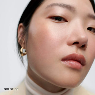 Day Glow Dewy Highlighting Balm-Solstice
