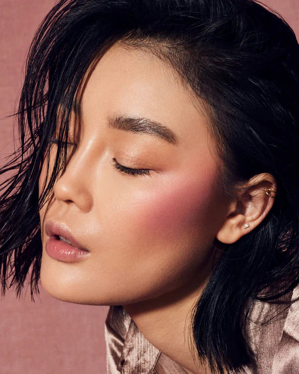 FENTY CHEEKS SUEDE POWDER BLUSH-TUTU TURNT -Shimmering dusty rose