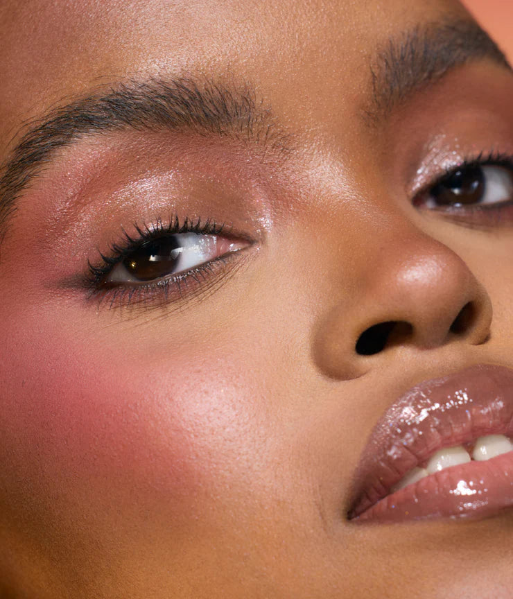 r.e.m beauty blush - strawberry nebula