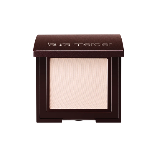 Matte Eye Shadow- 
Intense matte color-Morning Dew
•
Light Neutral