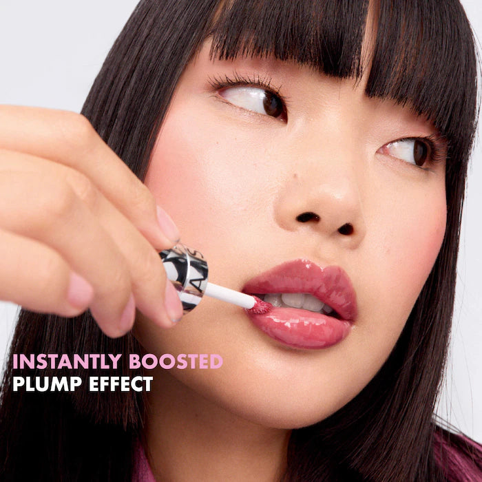 Outrageous Lip Plumper Lip Gloss Makeup Gift Set