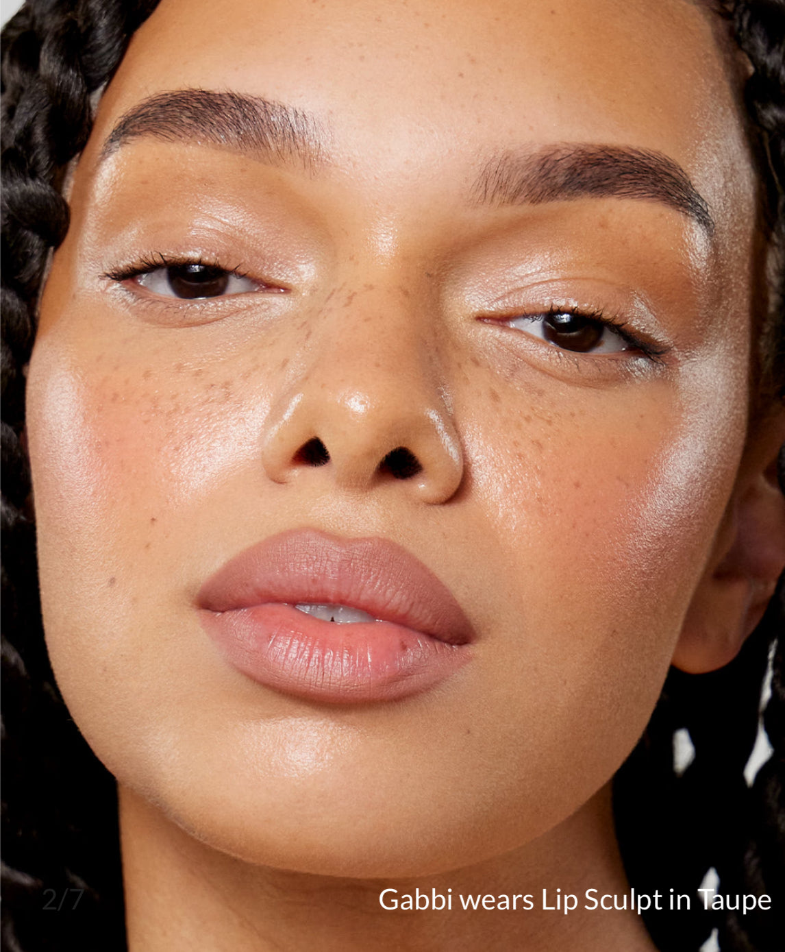 LIP SCULPT
Transfer-proof lip liner for all day wear.- Taupe