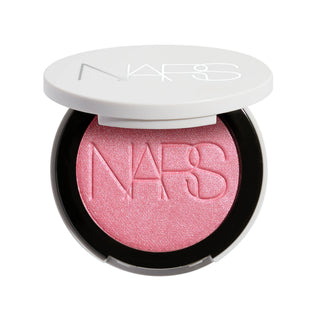 LIGHT REFLECTING™ LUMINIZING BLUSH-LUCKY LOVE
Peony pink