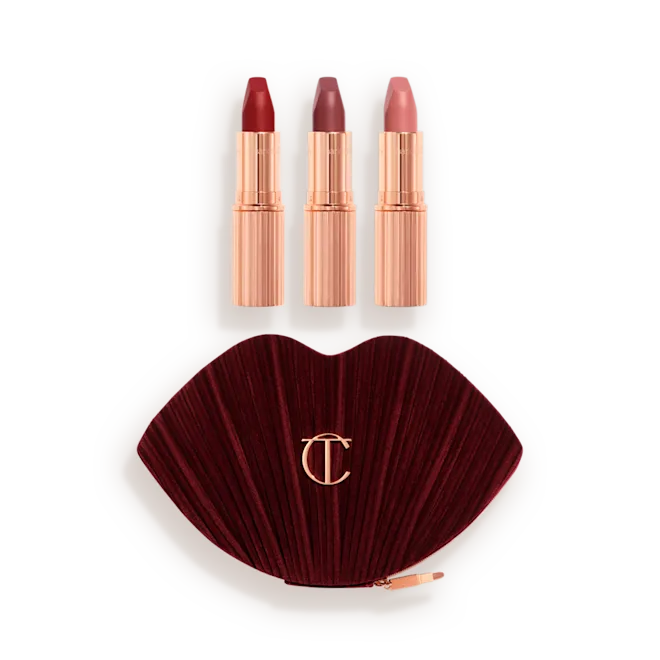 HOT LIPS BAG
MAKEUP BAG & LIP KIT