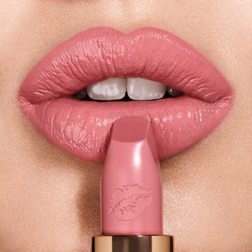 HOT LIPS
LIV IT UP

Heart
A pale pretty pink moisturizing lipstick