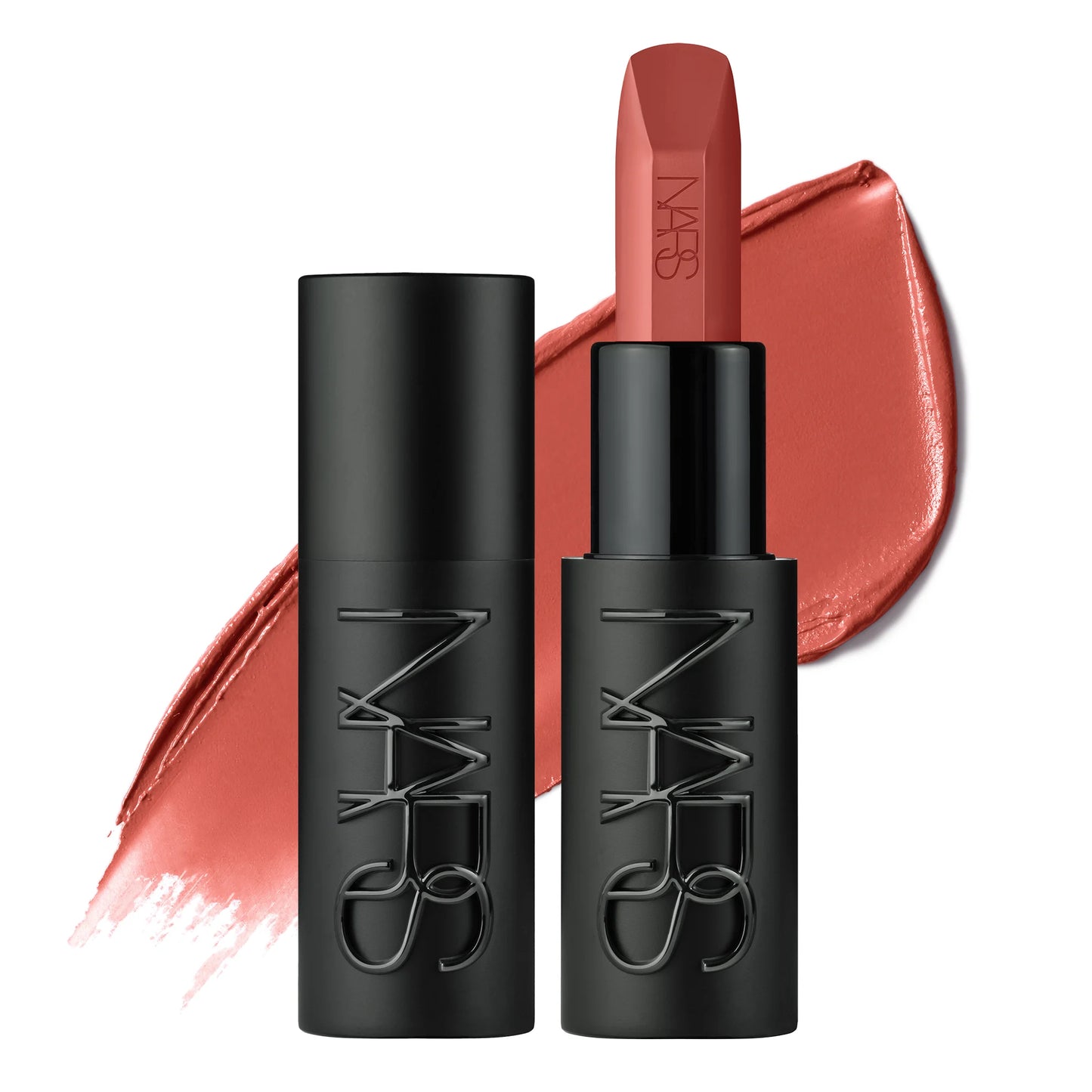 EXPLICIT LIPSTICK-823 LUSCIOUS
Warm rose