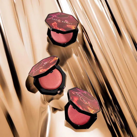 Hot Cheeks Velour Blushlighter ( Limited edition )