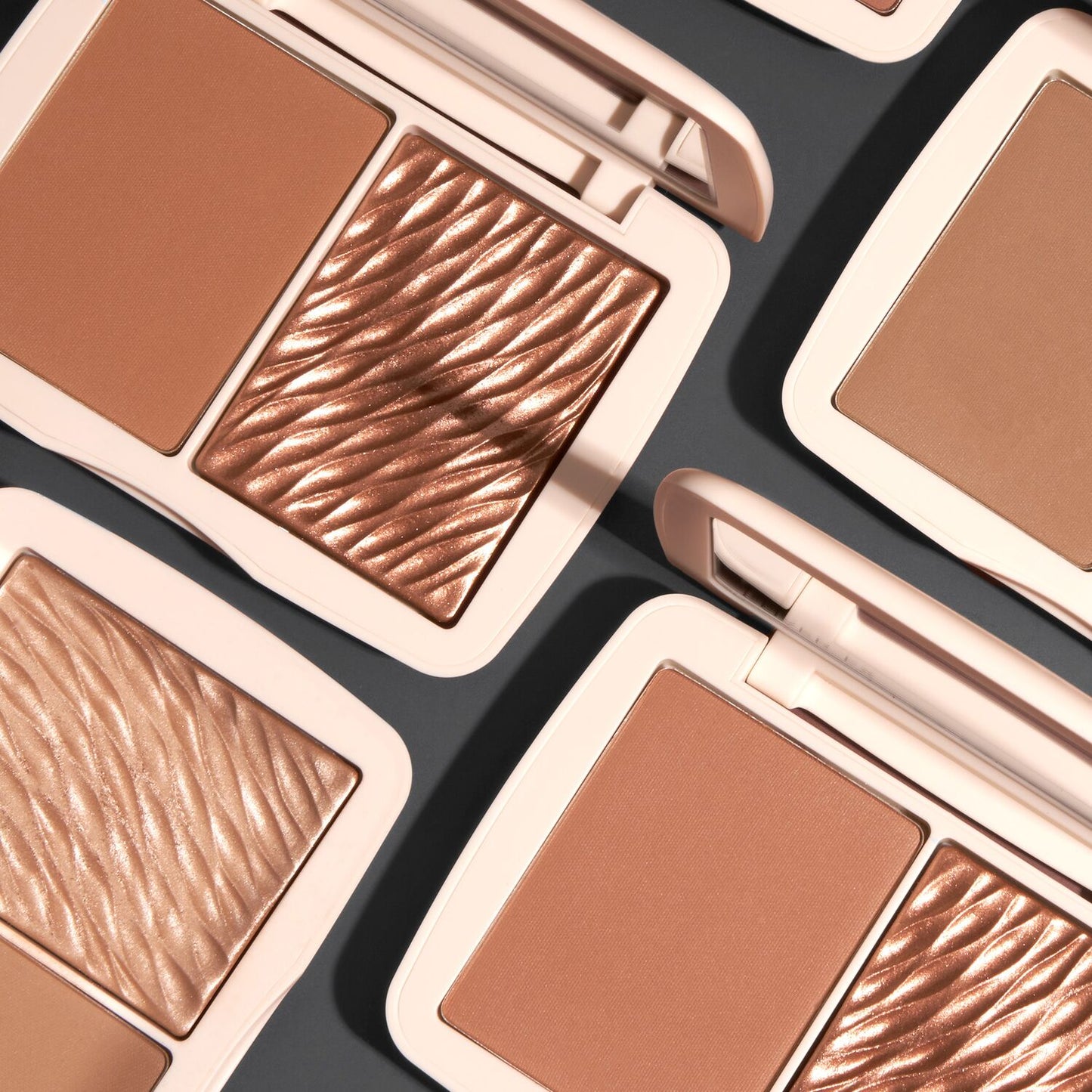 MONOCHROMATIC CHEEK DUO BRONZER