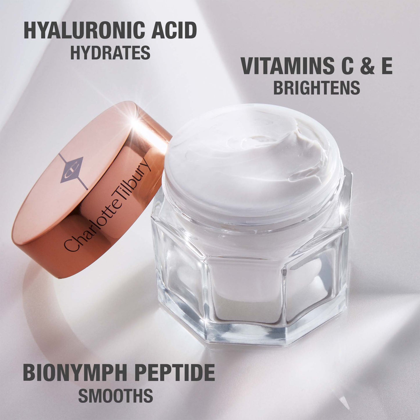 Magic Cream Moisturizer with Hyaluronic Acid