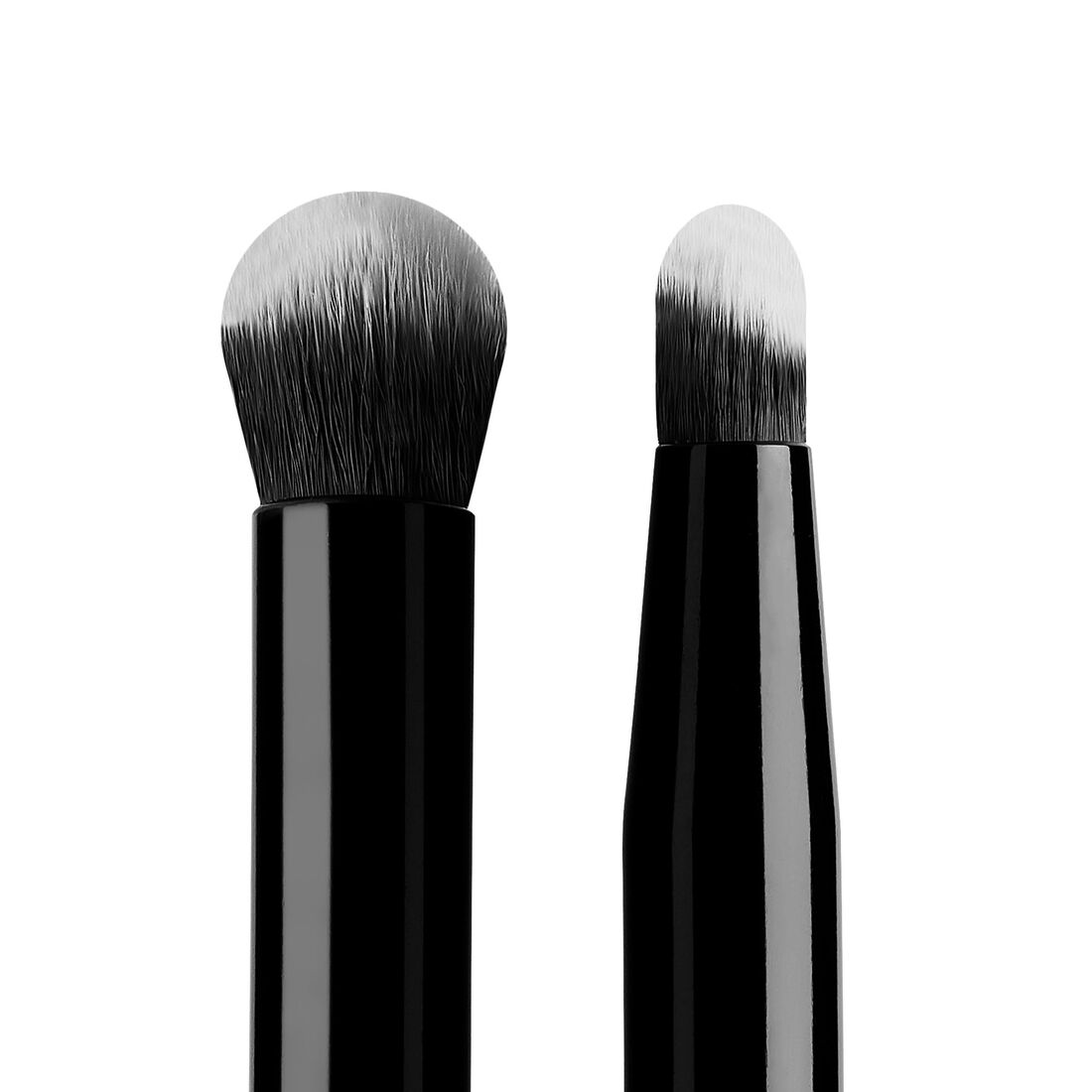 Shade + Light Eye and nose Contour Brush