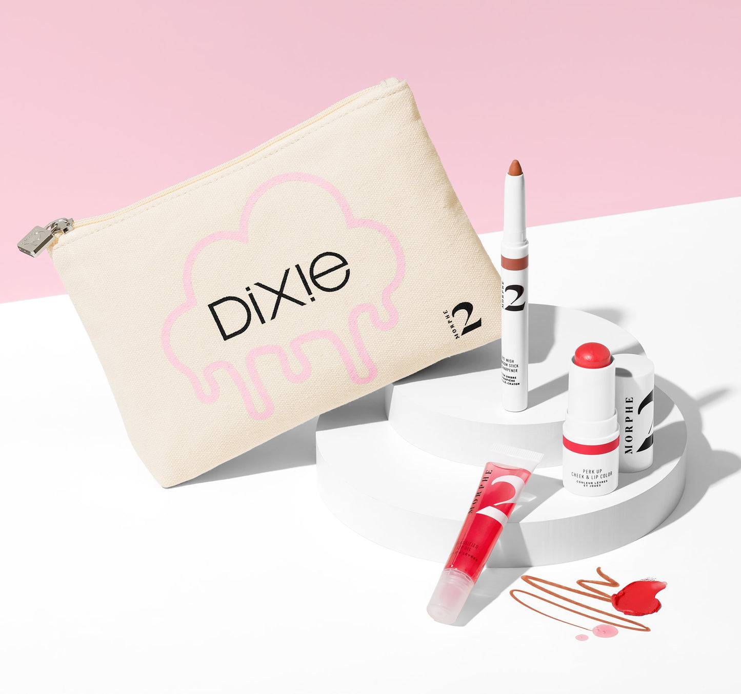 DIXIE’S GO-TO FAVES 3-PIECE MAKEUP SET + BAG