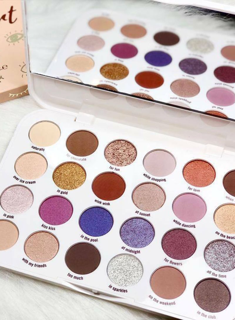 Party look eyeshadow palette